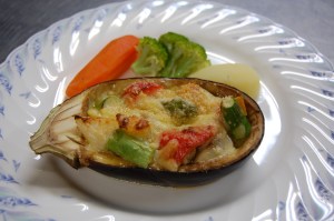 野菜メニューに変更も可能です。ご予約時にお申し付け下さい。